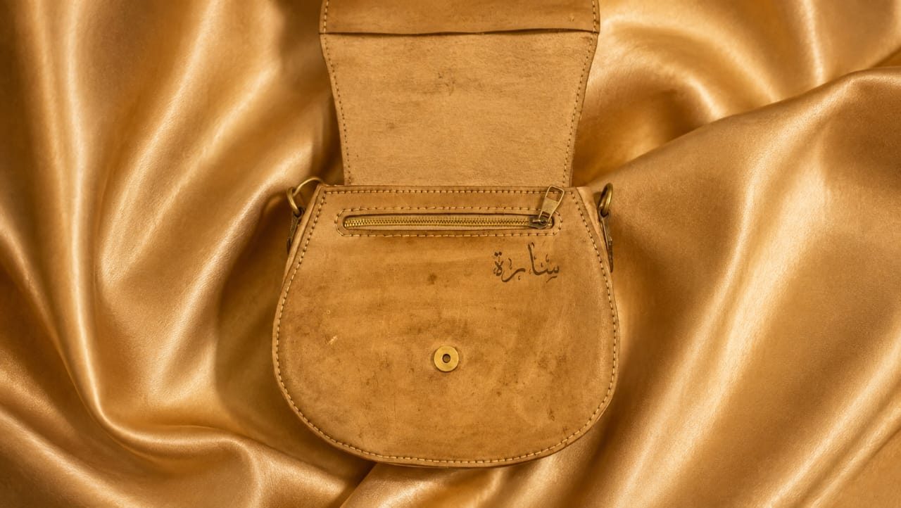 كروس بودي نص القمر باسمك